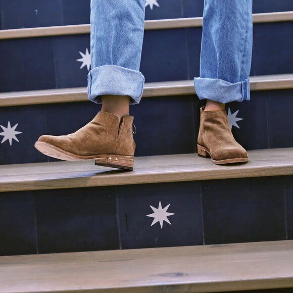 NEW BEEK Suede Falcon Ankle Booties Chestnut for women 1065tn - Picture 2 of 5